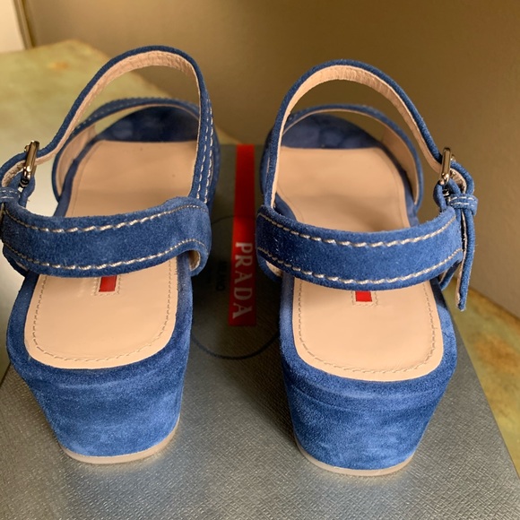 Used Prada Wedge - Picture 4 of 8